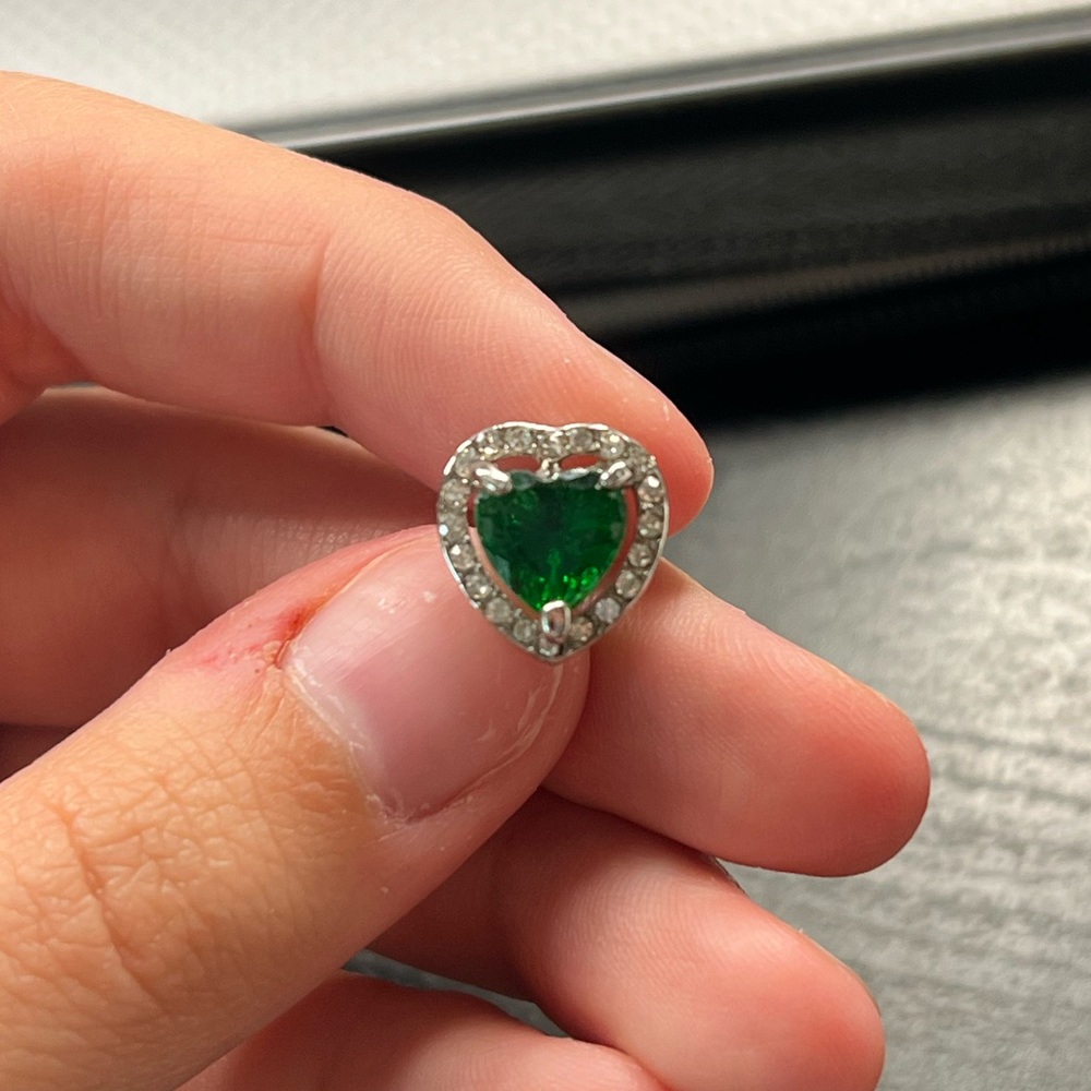 SILVER PLATED STUDS WITH GREEN GEM